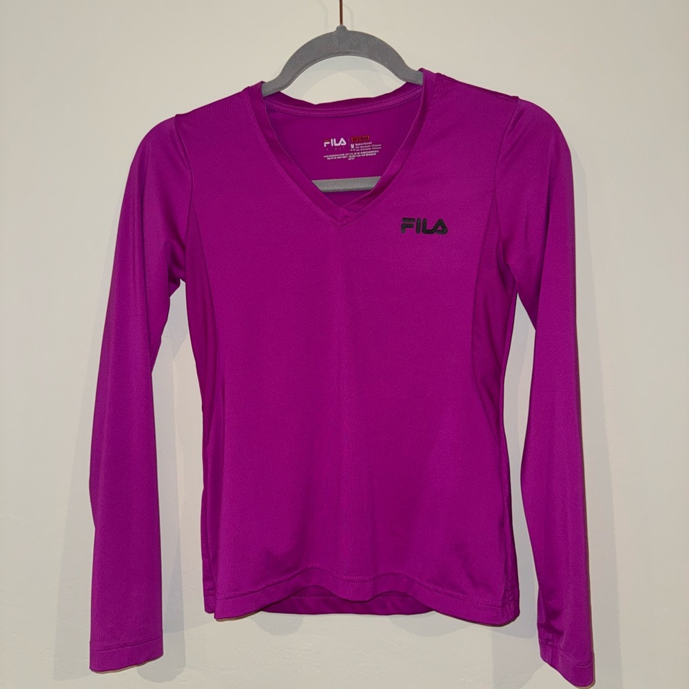 FILA Sport Long Sleeve V-Neck Tee💟
